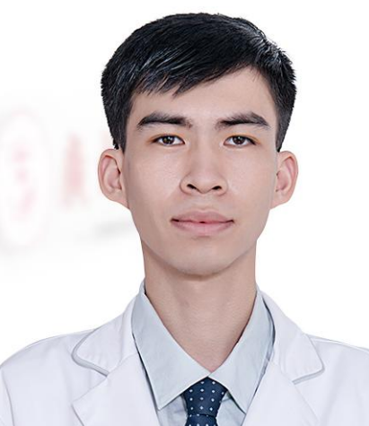 禤永康医生照片