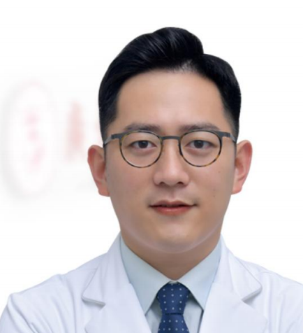 周杨医生照片