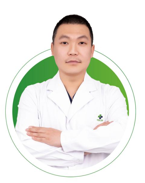 曾宪伟医生照片