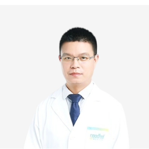 刘君医生照片