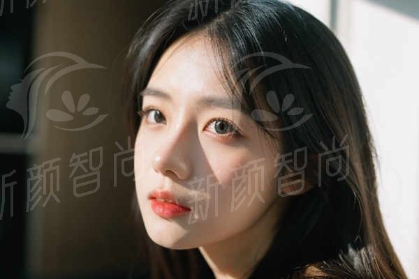 卢元刚杨迪领衔国内眼周筋膜提升十大医生，轻松告别眼松弛 -上新颜智尚小程序查询/咨询快捷预约