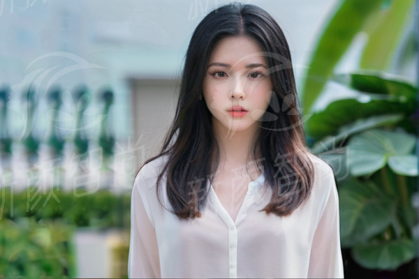 深圳八大处整形黄奔吸脂：从“顽固脂肪”到“自然曲线”