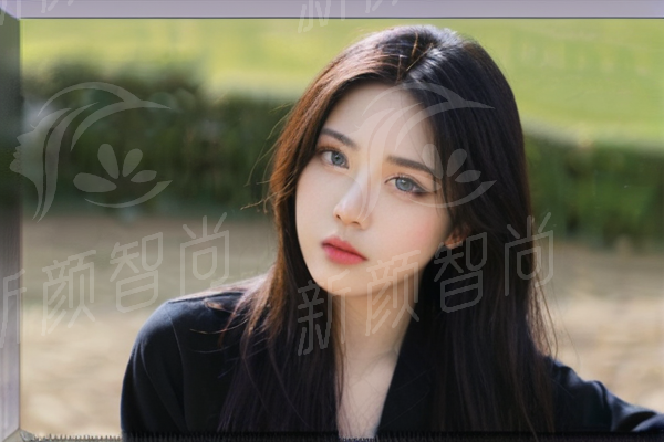 温州名人整形梁世号双眼皮