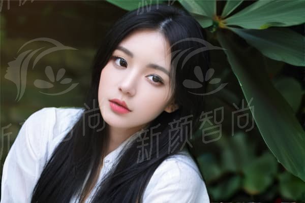 上海薇琳伯曼口腔医院医生团队与收费体系：性价比并存