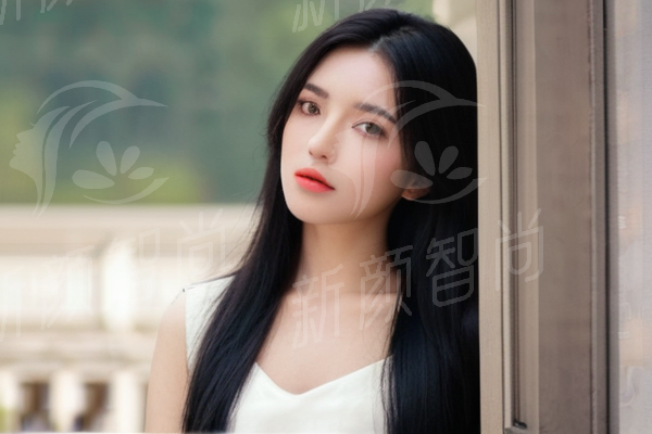 牙齿修复与美学服务