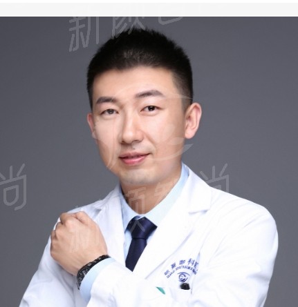 李春明