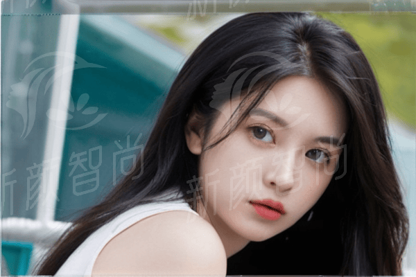 厦门思明美仑美奂整形蜂巢皮秒价格透明：2980元起