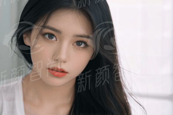 厦门华美名媛整形陈运生双眼皮口碑为王