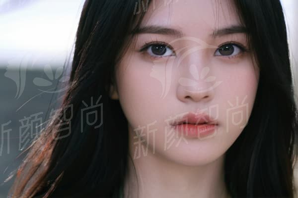 上海薇琳伯曼口腔价格透明与预约便捷：明码标价+多渠道服务