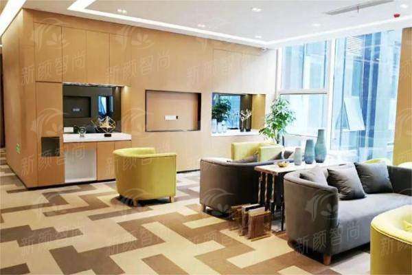 二、南京艺星陈天杰隆鼻价格贵吗？