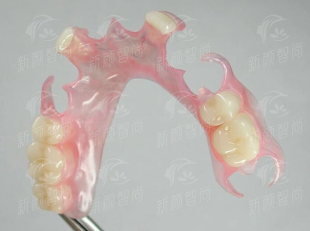 三、深圳罗湖区人民医院(春风院区)口腔科：名咖坐镇，博士领衔的骨干医生“梦之队”