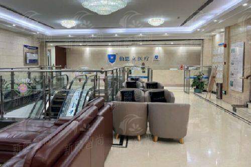 二、兰州维多丽亚整形:技术设备“硬实力”解析与对比