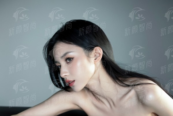 一、太原芮思米姚冰医生：肉毒素注射抗衰的精细艺术家