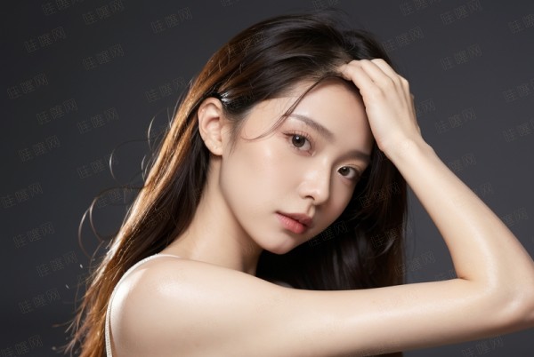 七、邯郸华景医院巨乳缩小项目价格参考