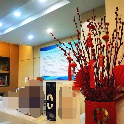 汕头庞传强口腔科诊所·爱怡齿科